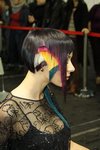женская модная стрижка с укладкой 