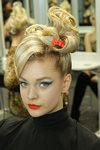 модная вечерняя прическа 