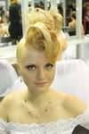Прическа новобрачной на длинных волосах