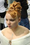 Прическа новобрачной на длинных волосах