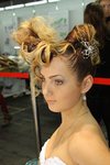 Прическа новобрачной на длинных волосах