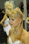 Прическа новобрачной на длинных волосах
